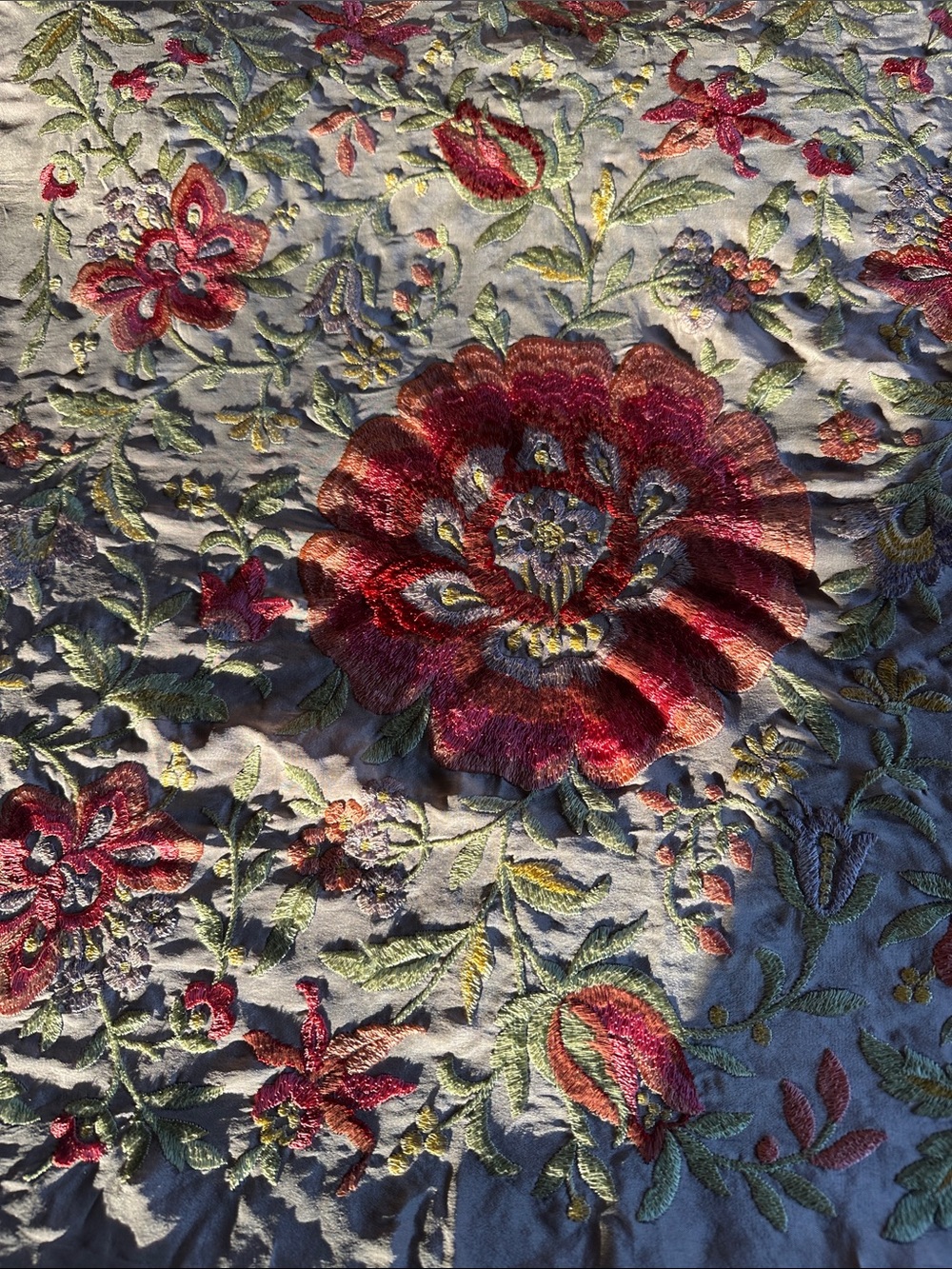 Vintage Silk Piano Shawl Hand-Embroidered Floral in Pale Pink- hot pink flowers - Picture 3 of 16